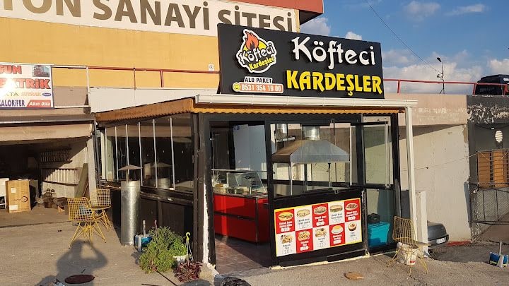 Köfteci kardesler