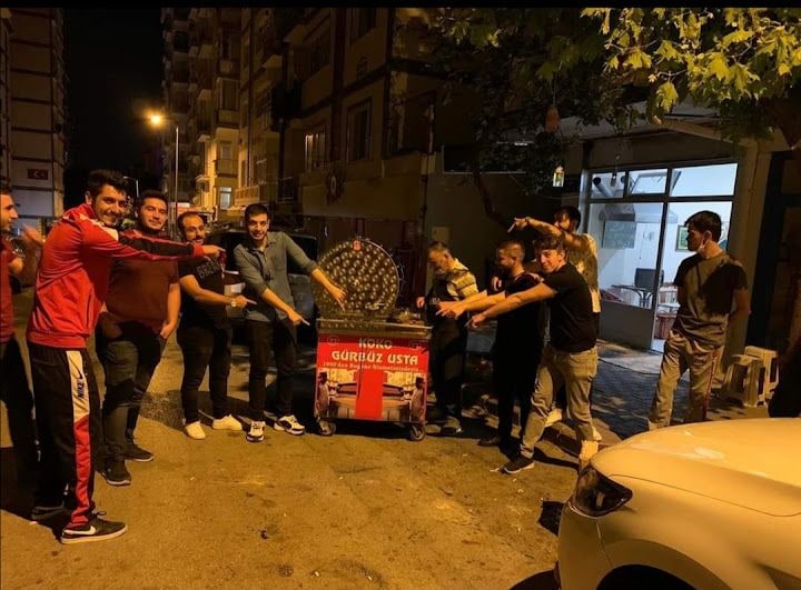 KOKO-GÜRBÜZ USTA (Tolga Piknik Kokoreç)