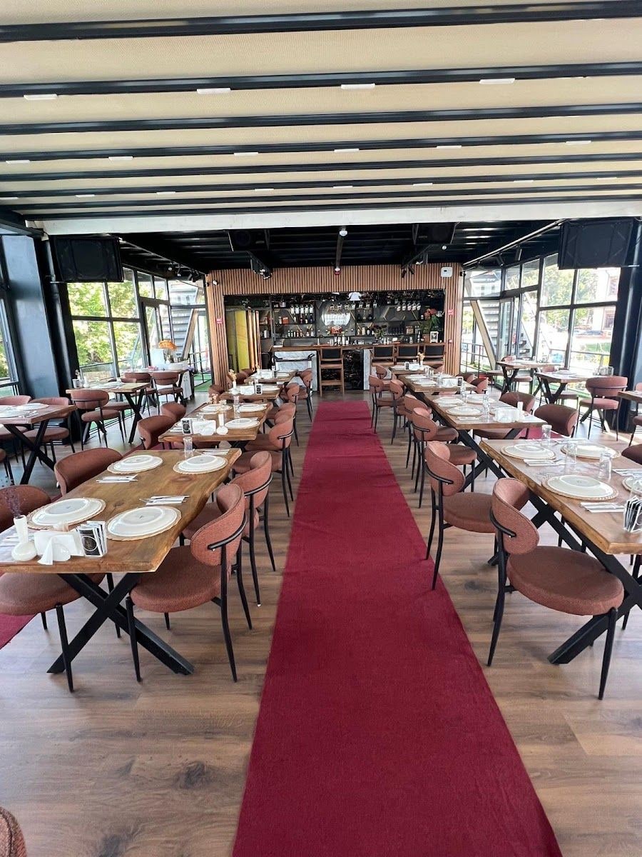 KOLYOSS RESTORAN