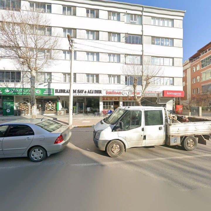 Komagene Etsiz Çiğ Köfte