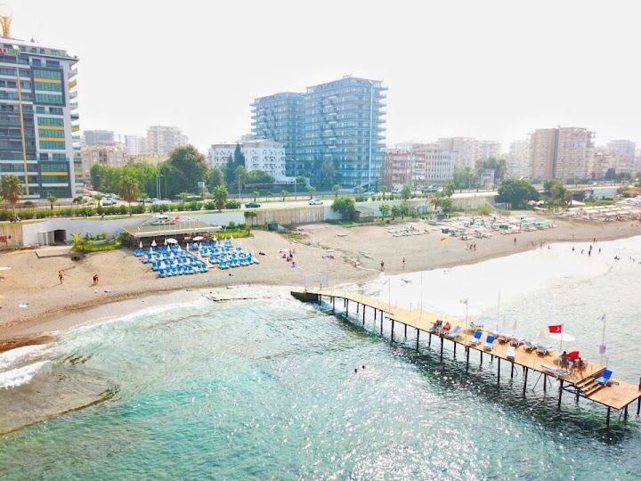 Konak Beach Pier