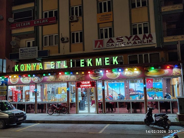Konya etli ekmek
