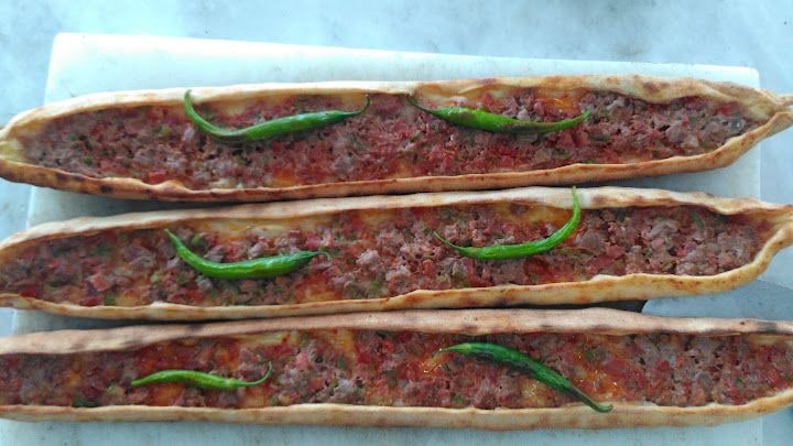 Konya Lezzet Etli Ekmek&şiş Köfte