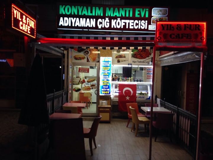 Konyalım Mantı Evi Ve Adıyaman Çiğ Köftecisi
