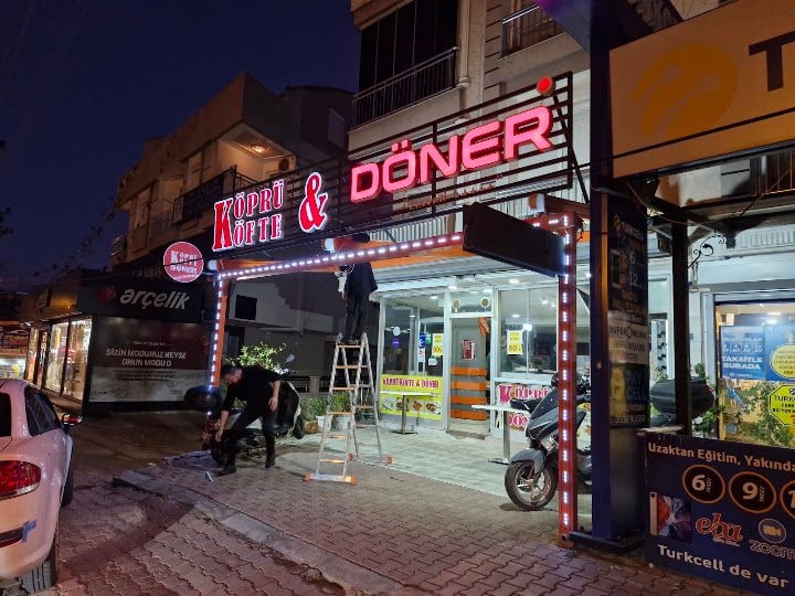 Köprü Köfte Döner