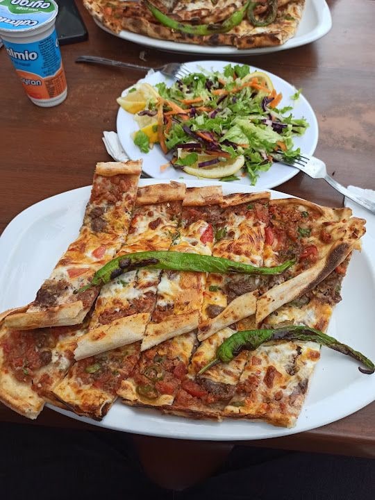 Köroğlu Pide Kebap Salonu