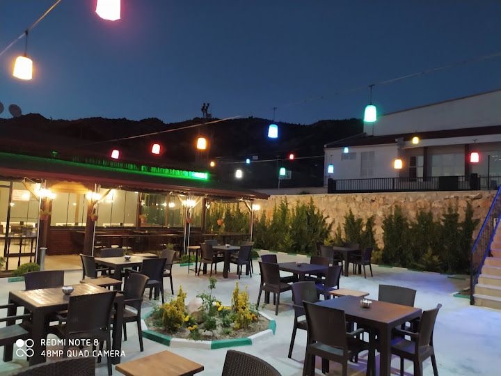 Koza Cafe & Bistro