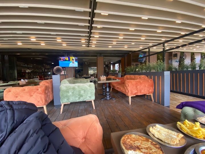Koza Lounge Cafe - Restaurant