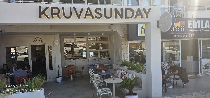 Kruvasunday