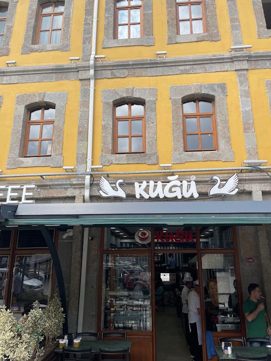 Kuğu Piliç