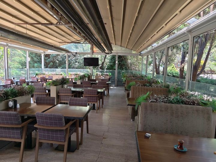 Kuğulupark Restaurant & Cafe