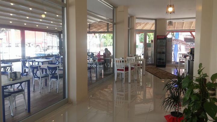 Kullar Balıkçı Dörtyol Balık Restoran