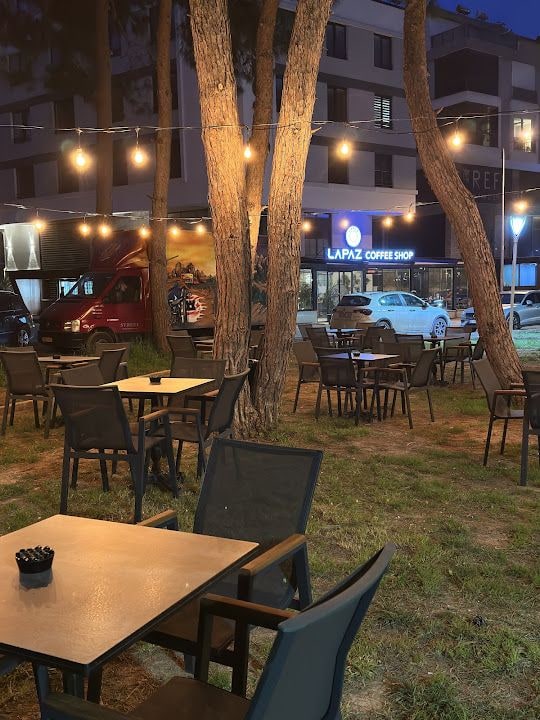 La Paz Coffee Shop