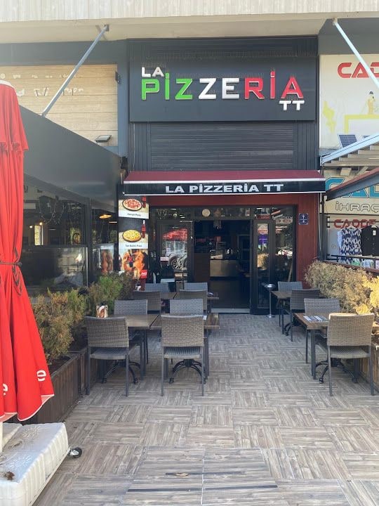 La pizzeria tt