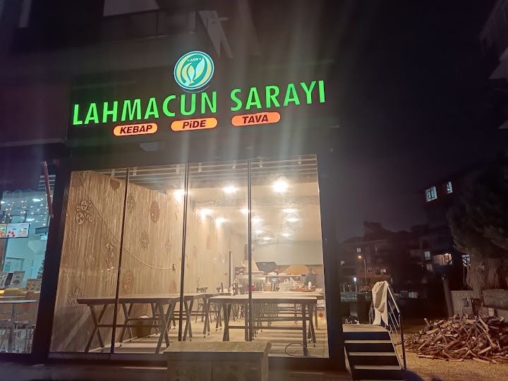 Lahmacun Sarayı