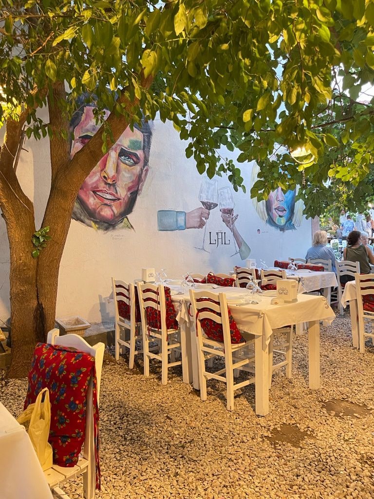 Lal Girit Mutfağı