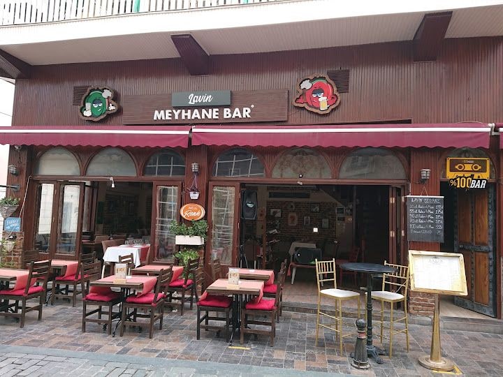Lavin Meyhane