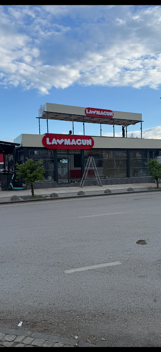 Lavmacun