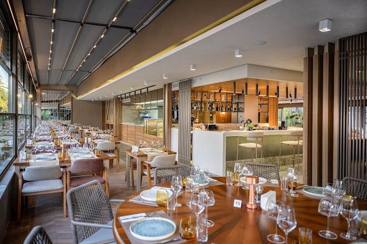 Lei Restaurant