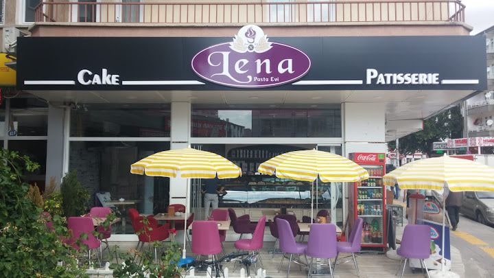 Lena Pasta Evi