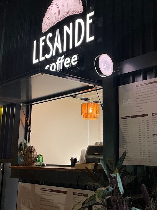 Lesande