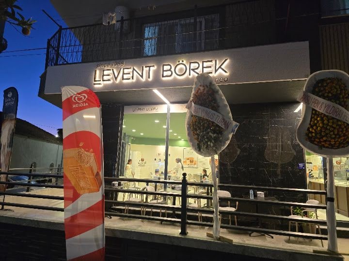 Levent Börek Davutlar Şubesi