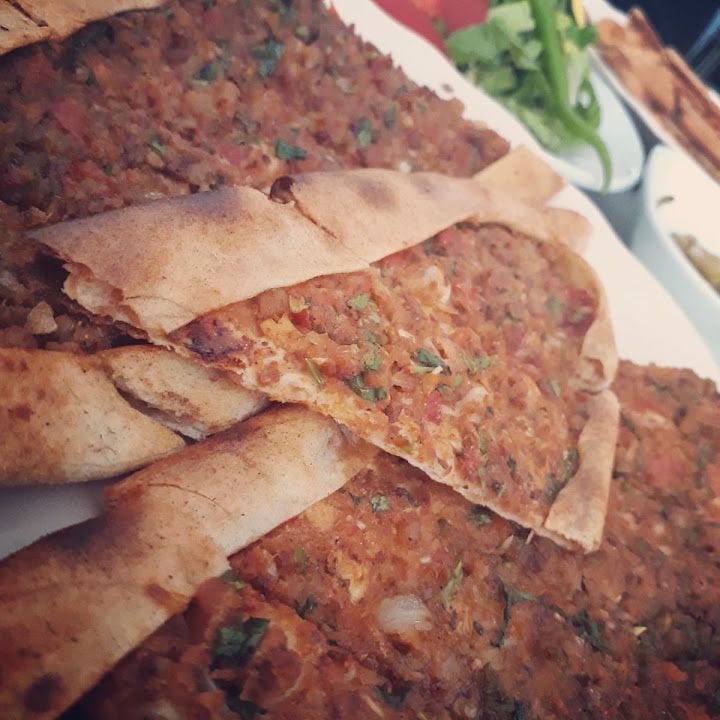 Leziz Pide