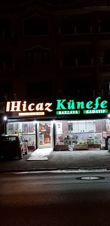 Lezzet'i Hicaz Künefe Kadayıf Baklava Karapürçek şube: