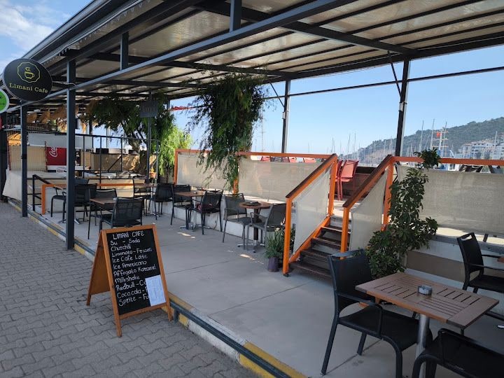 Limani Cafe