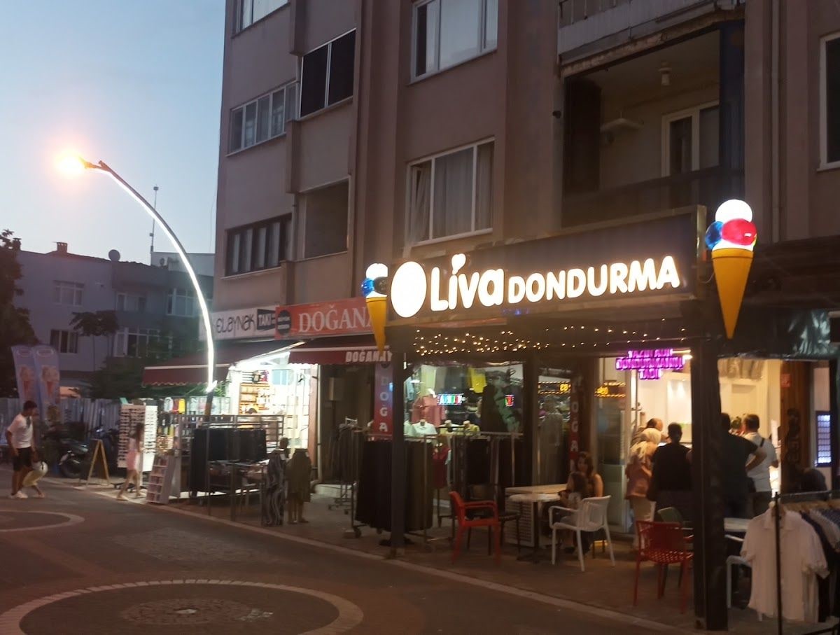 Liva Dondurma gönen