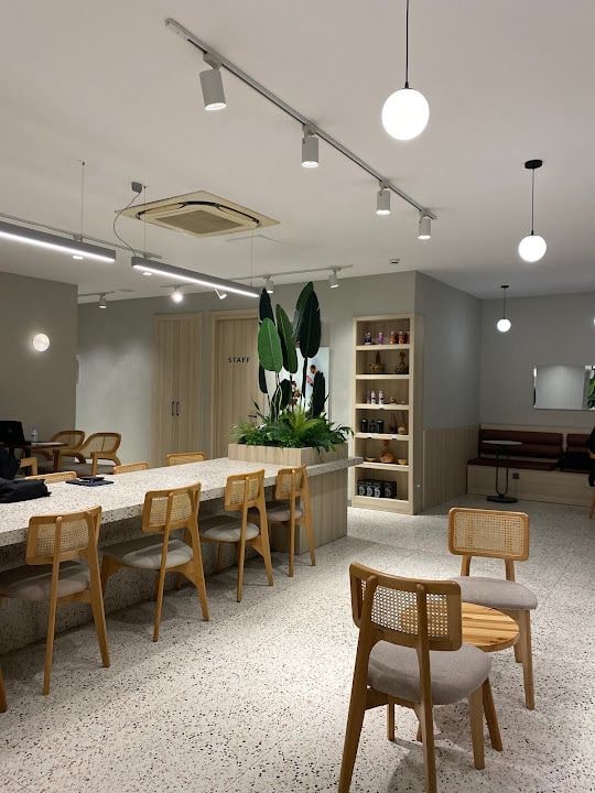 Loba Coffee & Bakery Güzelyalı