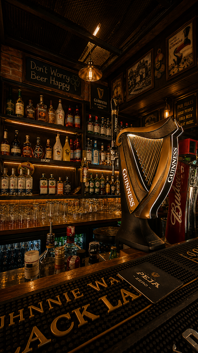 Lucky Sports Pub