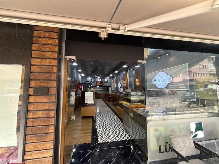 Lüx Karadeniz Pastanesi