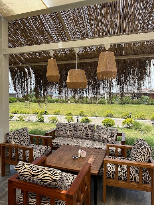 Luxury Garden Beach