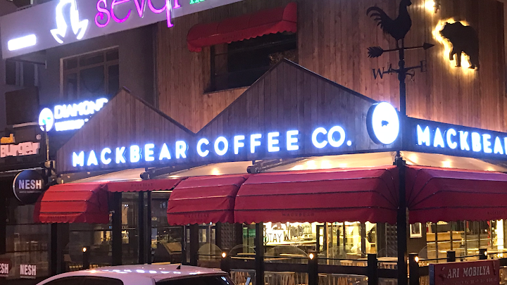 Mackbear Coffee Co.