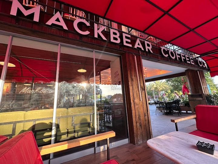 Mackbear Coffee Co. Cumhuriyet Meydanı