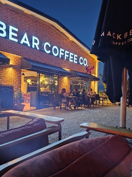 Mackbear Coffee Co. - Tapas