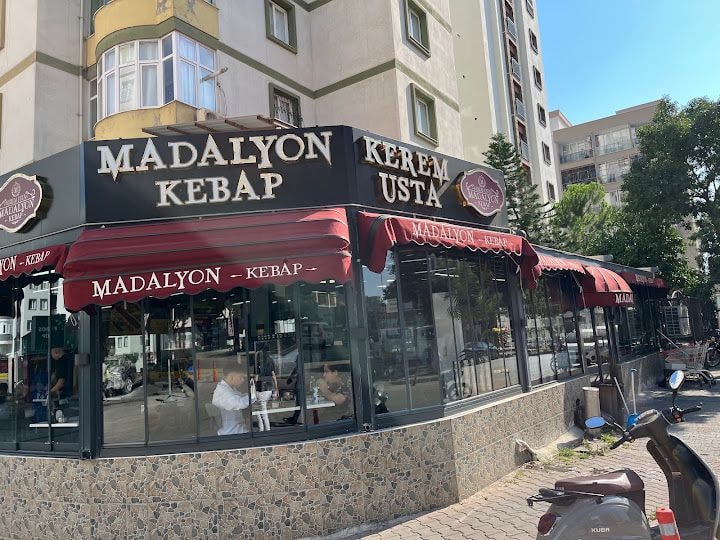 Madalyon Kebap