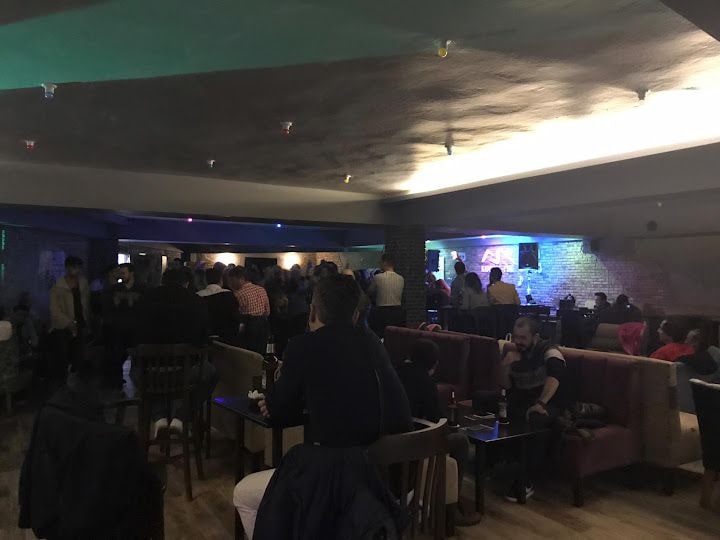 Madix Pub