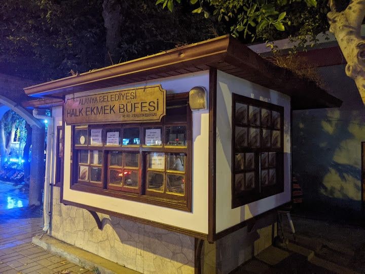 Mahmutlar Belediyesi Halk Ekmek Büfesi