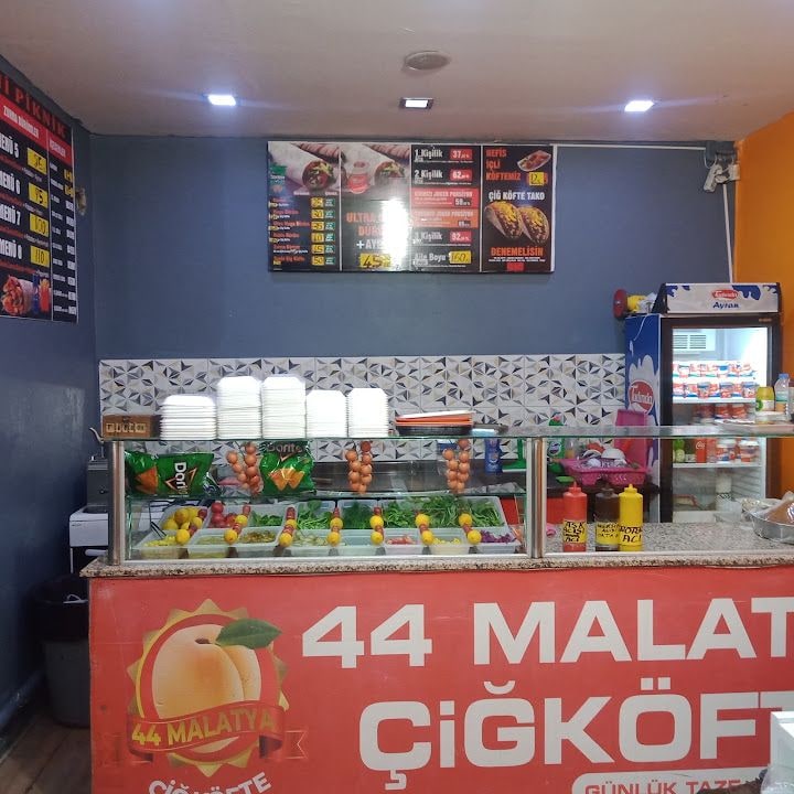 Malatya Çiğ Köftecisi Tuzluçayır