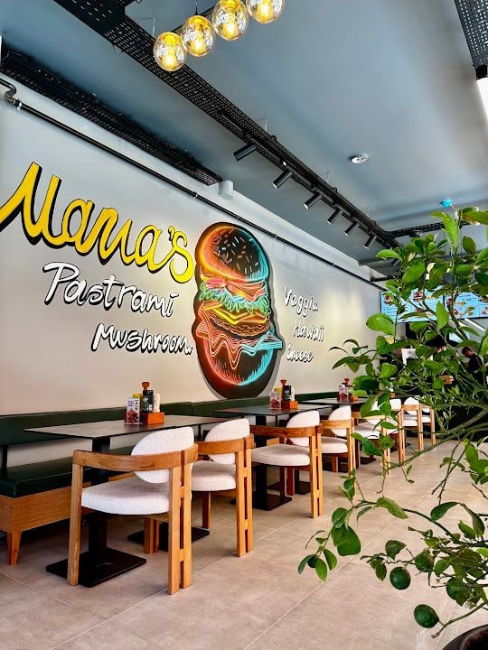 Mama’s Burger Aydınlıkevler