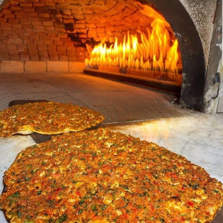 MANGALCI BURHAN USTA KİLO İLE ET KEBAP TAVUK KANAT