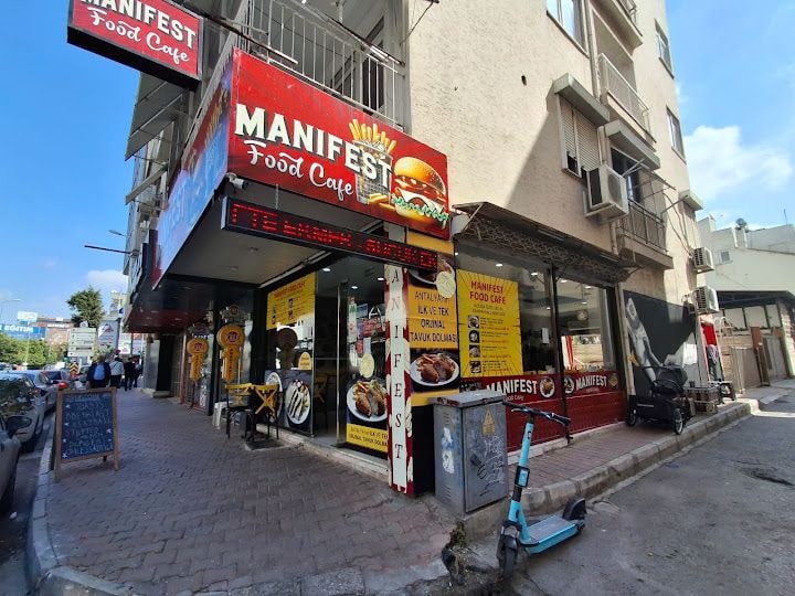 Manifest Food Cafe