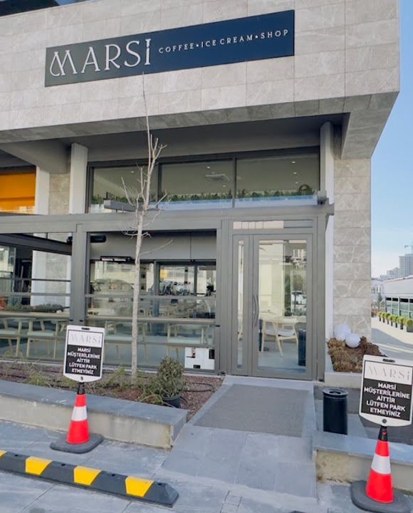 Marsi Coffee •ıce Cream•shop