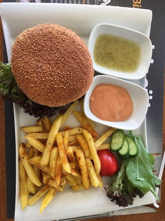 Matdo Cafe