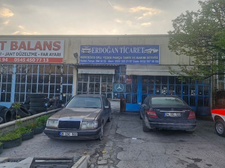 Maviş Pastanesi