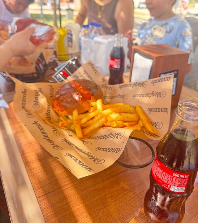 Maydanoz Cafe