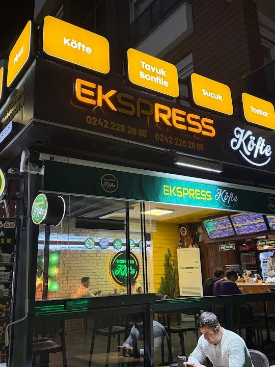Maydanoz Köfte Ekspress Kültür