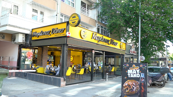 Maydonoz Döner 3. Cadde